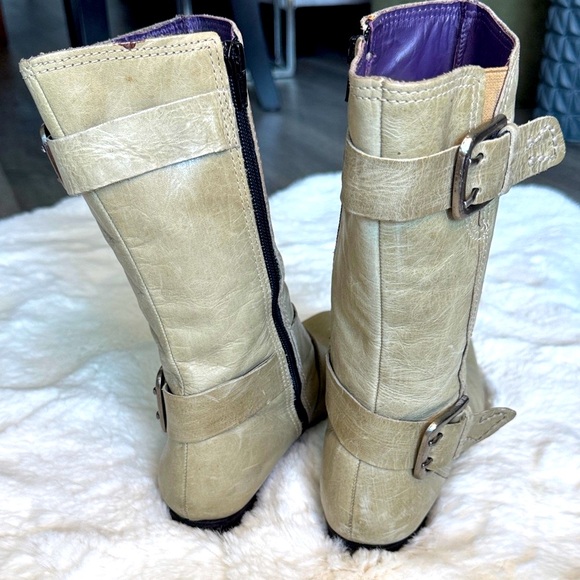 True Religion Tan Leather Buckled Boots - Picture 5 of 8